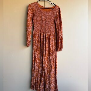Susina Womens Orange floral smocked midi long sleeve dress